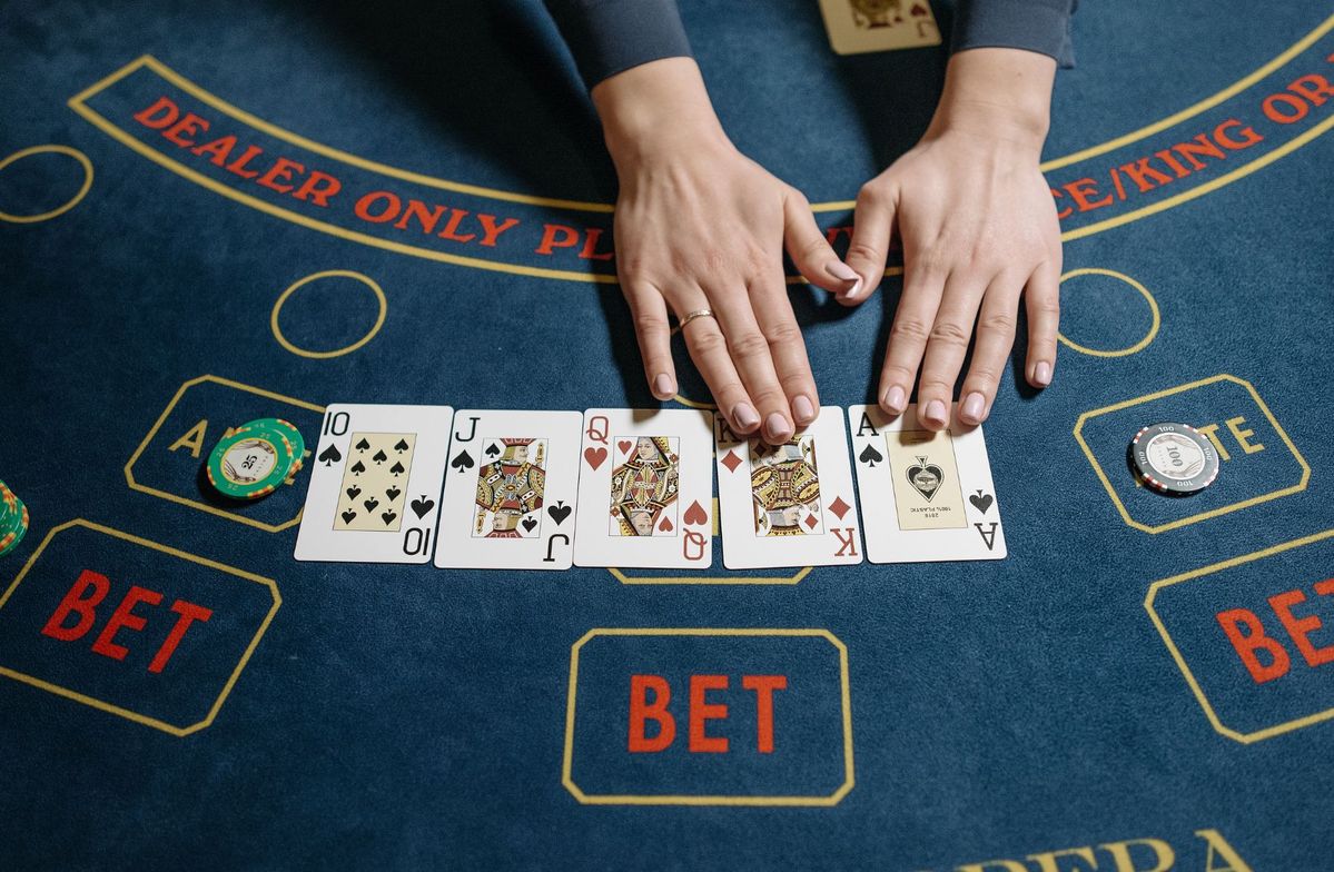 Download KKTeenPatti Live Casino